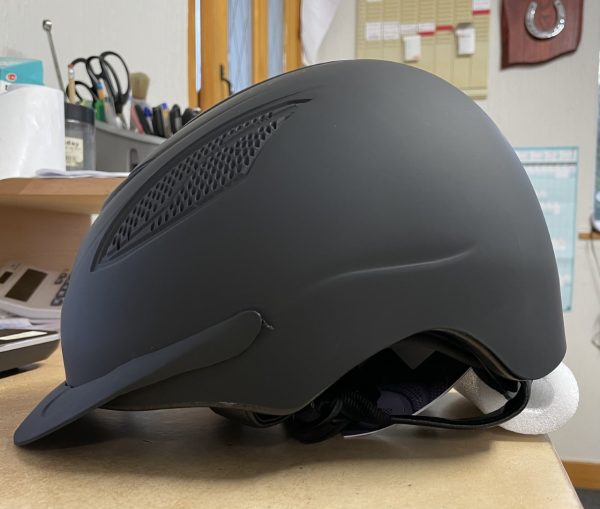 Oscar Lite Sports Helmet - Image 2