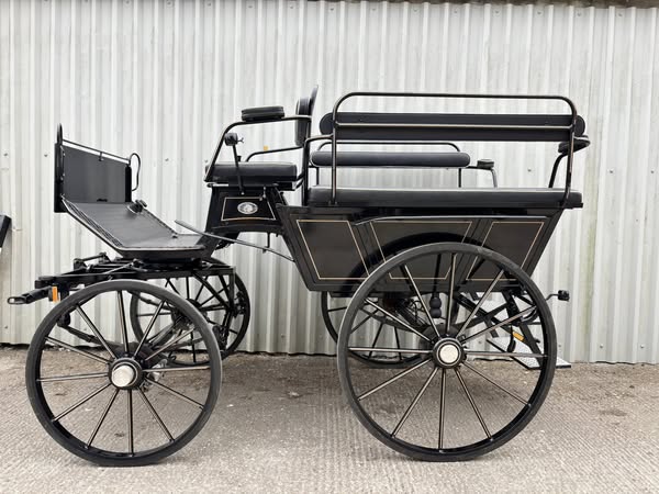 509441930_1344410894079387_4826851290215554887_n HARTLAND WAGONETTE   £2995