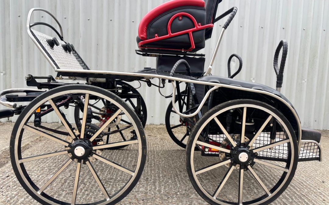 HARTLAND TIGER SUPER QUICK PONY PAIR CARRIAGE