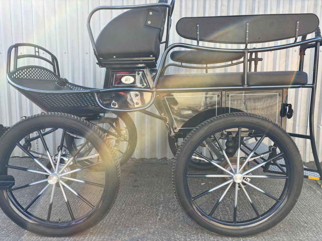555514557_1426883779165431_8134350823040315415_n-1024x768 HARTLAND TRAILBLAZER DELUXE  £4950+VAT