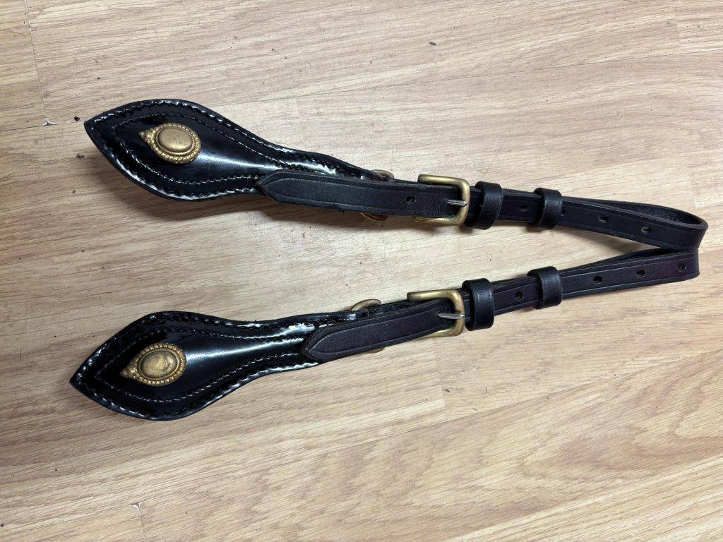 605584769_1513261010527707_723302423412498857_n-1-1024x768 FULL BLACK PATENT TRACE CARRIERS - £8+VAT